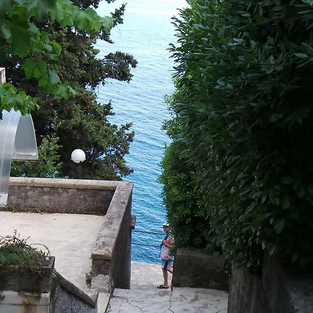 In 27845 Opatija